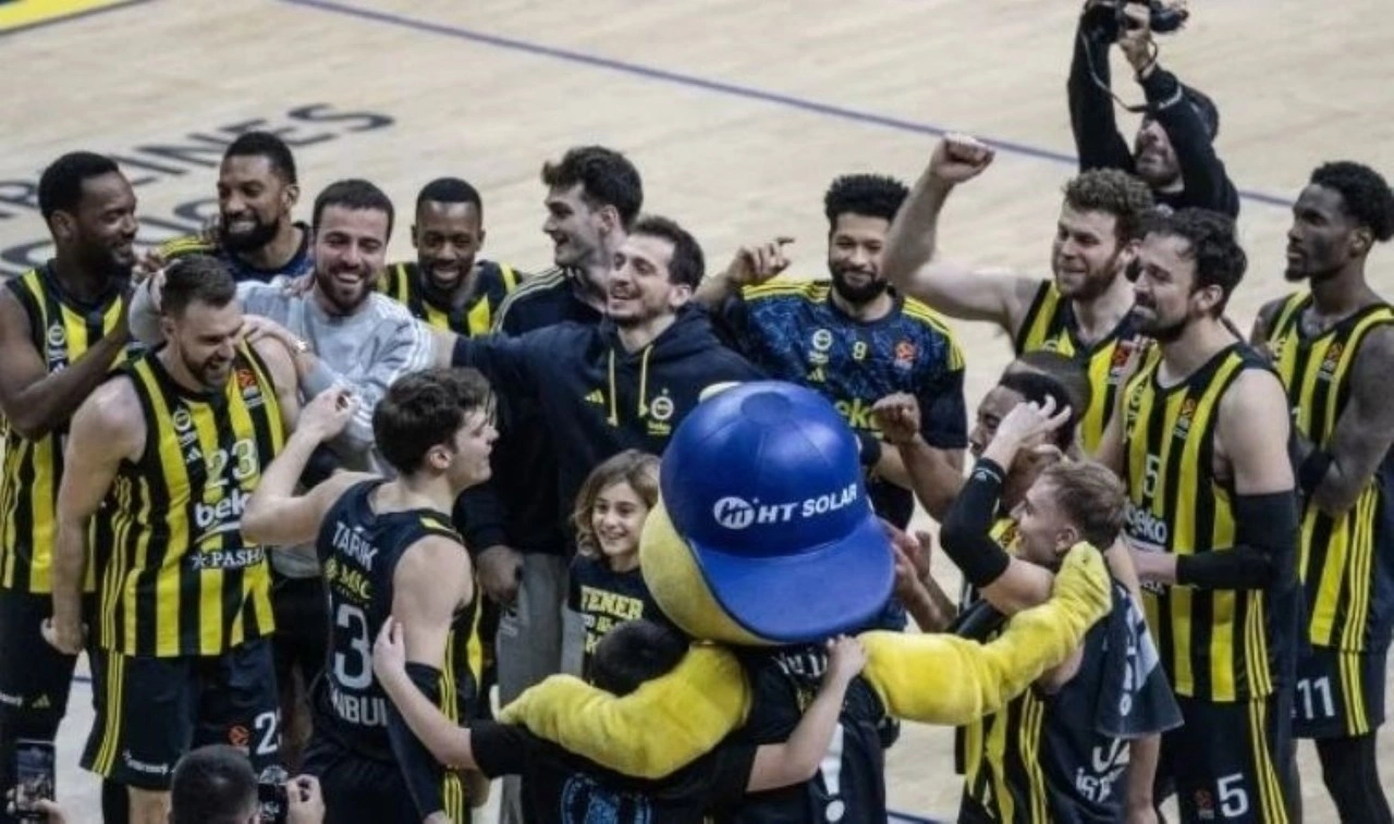 Fenerbahçe'den Zalgiris karşısında muhteşem geri dönüş!