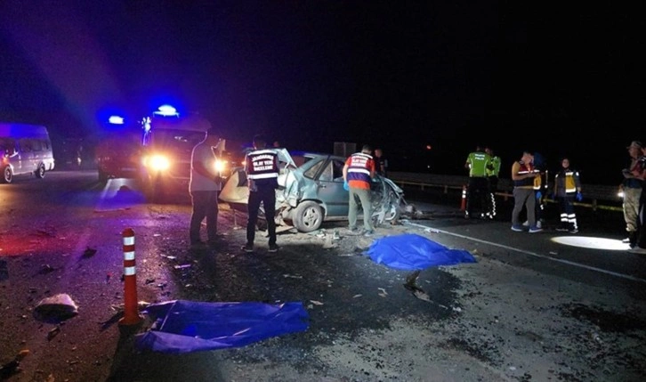 Gaziantep’te otomobil tankere çarptı: 1 ölü,1 yaralı