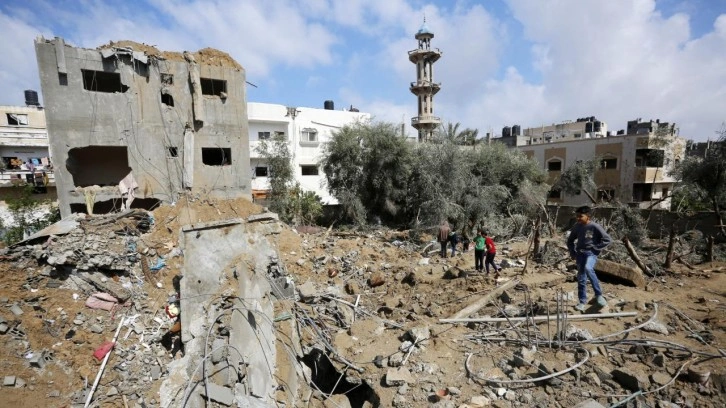 Gazze'de can kaybı 33 bin 545'e çıktı