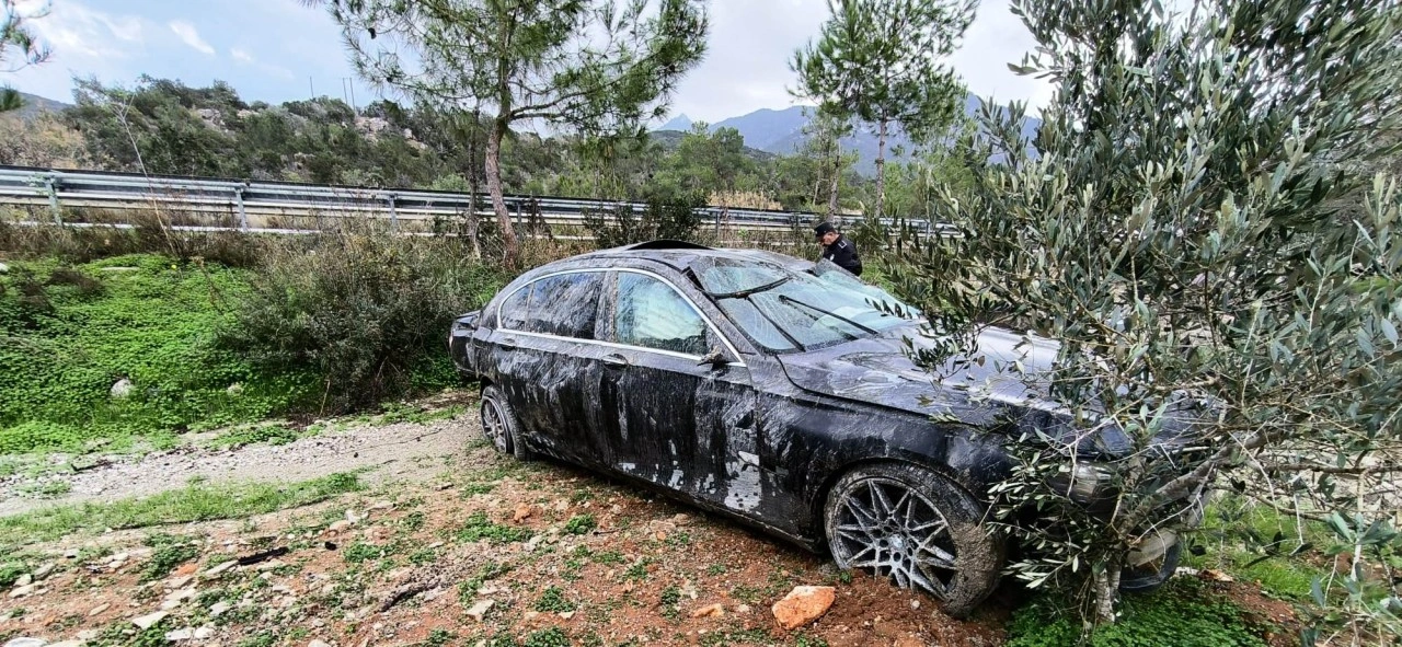 Geçitkale-Tatlısu anayolunda korkutan kaza: 1 yaralı