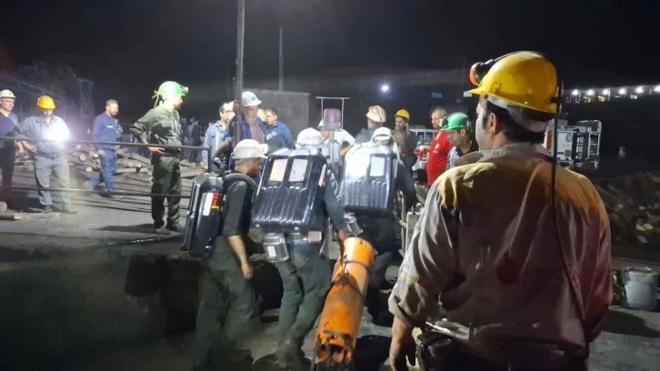 İran’da bir kömür madeninde meydana gelen metan gazı patlamasında ölenlerin sayısı 28’e yükseldi