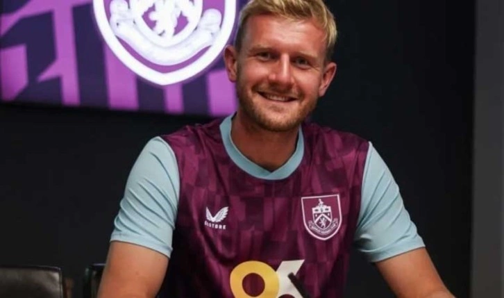 Joe Worrall, Burnley'e transfer oldu