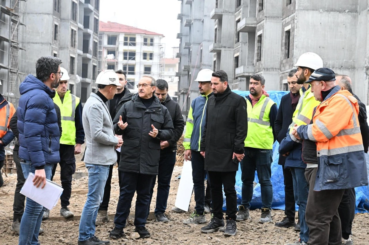 Malatya'da 70 bin konut için 7/24 mesai (özel)