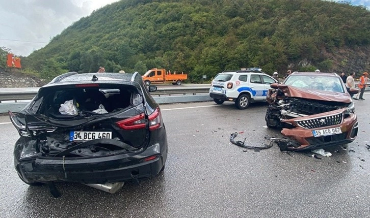 Samsun’da zincirleme kaza: 1’i ağır, 5 yaralı