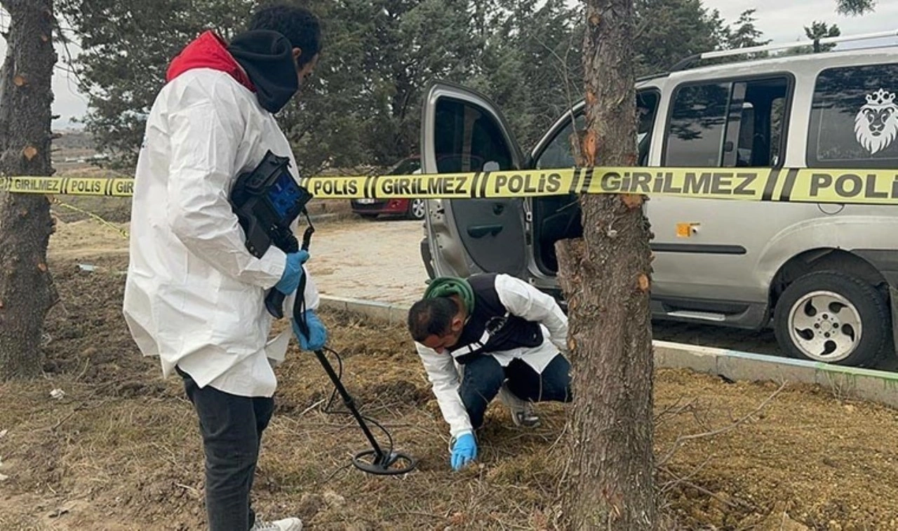 Tekirdağ'da sır ölüm: Mezarlıkta iki kuzen ölü bulundu!