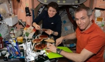 Astronotlar, uzayda hangi yiyecekleri tüketemiyor?