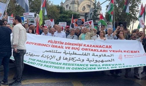 İstanbul'da Filistin'e destek yürüyüşü: 'İsrail ile tüm ilişkileri kesin!'