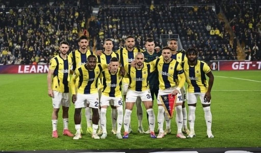 Kamp kadrosunu açıkladı: Fenerbahçe'de Adana Demirspor maçında 6 eksik!