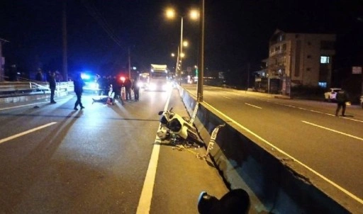 Kocaeli'nde acı olay... Beton bariyerlere çarptı, kurtarılamadı!