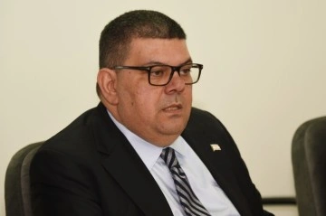 Maliye Bakanı Berova’dan 2 Nisan mesajı: “Her çocuk farklı, her çocuk özeldir”