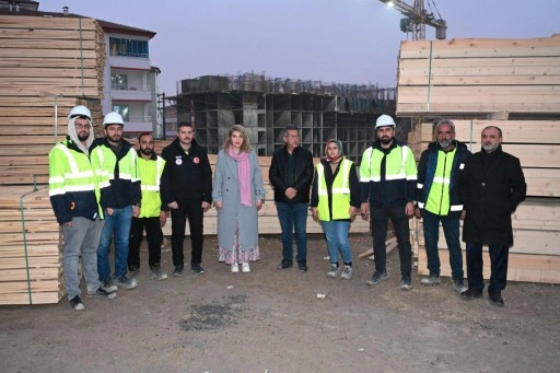 Milletvekili Ölmeztoprak: Malatya'da İhaleler Bir Bir Sonuçlandırıyor