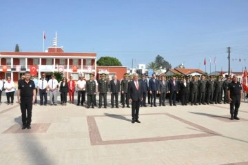 Özçınar 19 Mayıs Atatürk’ü Anma Gençlik ve Spor Bayramı törenine katıldı