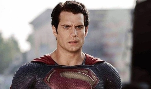 'Superman' rolüyle hafızalara kazınan Henry Cavill baba oldu