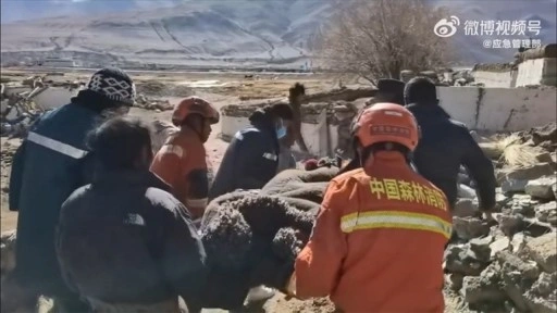 Tibet'te meydana gelen 6,8 büyüklüğündeki depremde 126 kişi öldü