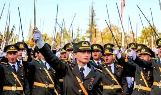 TSK'dan ihracı istenen teğmenler YDK'da bugün savunma yapacak, Kurul'a iki hukuki müt