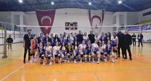 Voleybol U 16’da GMBŞS şampiyon